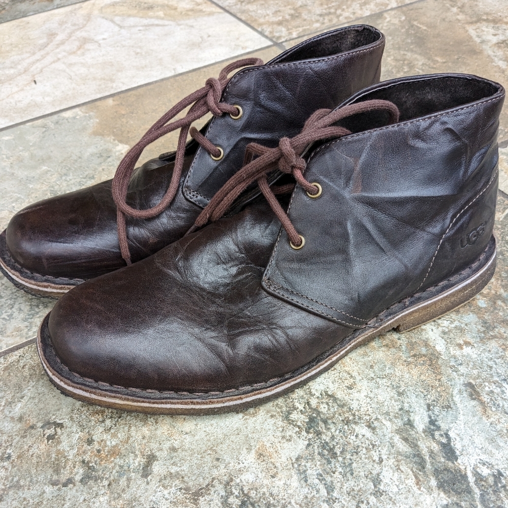 UGGS Leather Men's Shoes 10